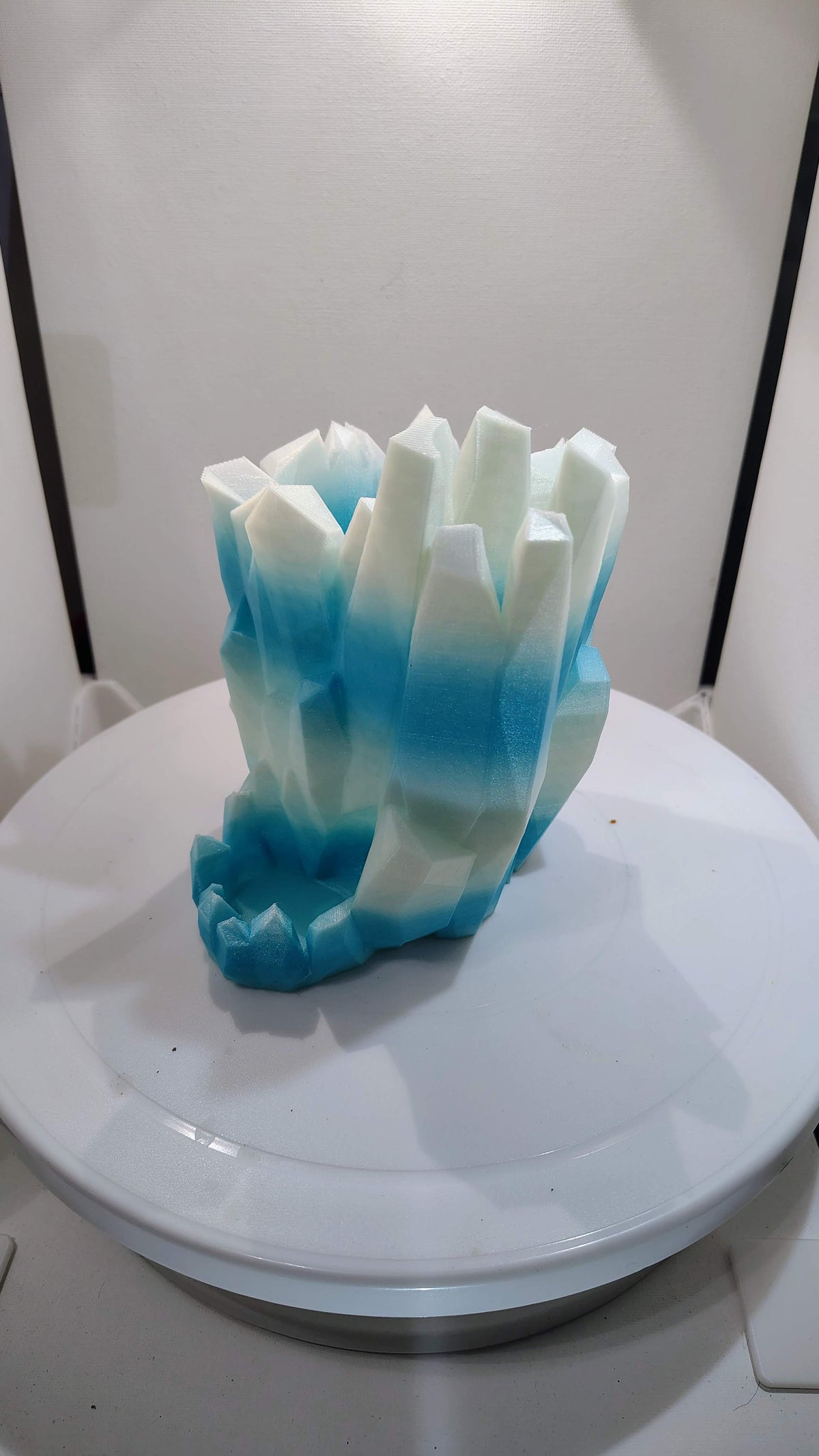 Crystalline Frost Iceberg Dice Tower & Can Holder