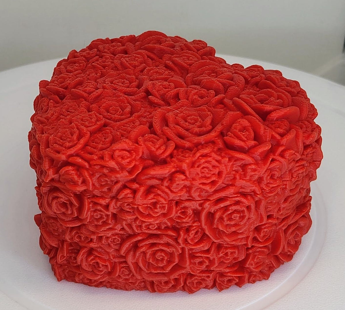 Heart-shaped Rose Petal Box