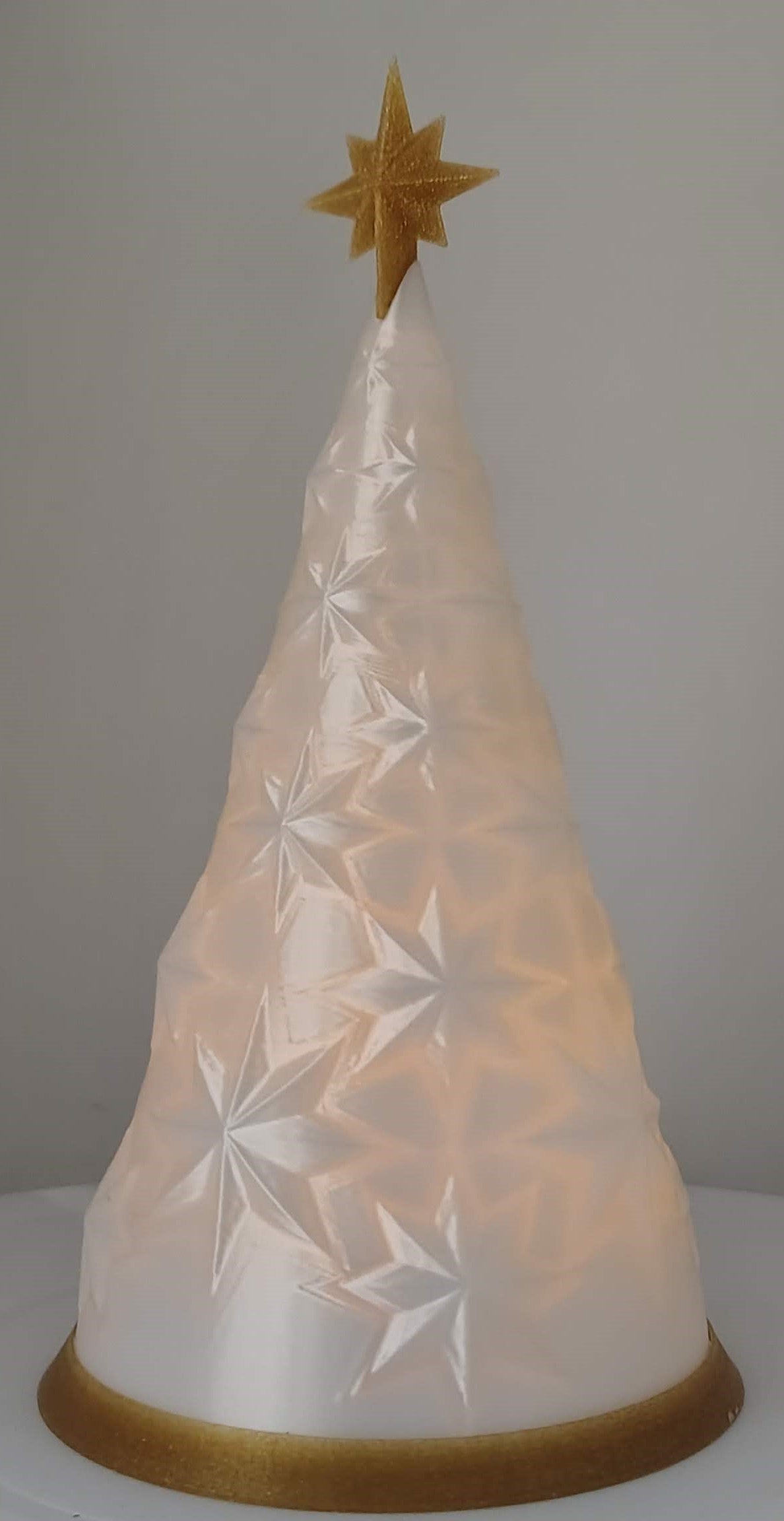 Christmas Tree Lamp with Star Pattern
