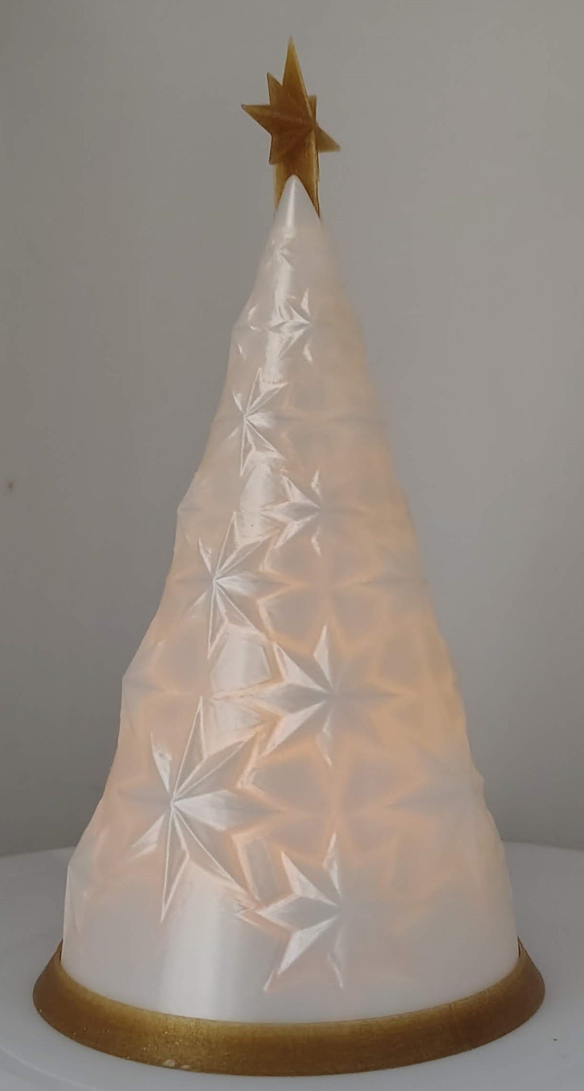 Christmas Tree Lamp with Star Pattern